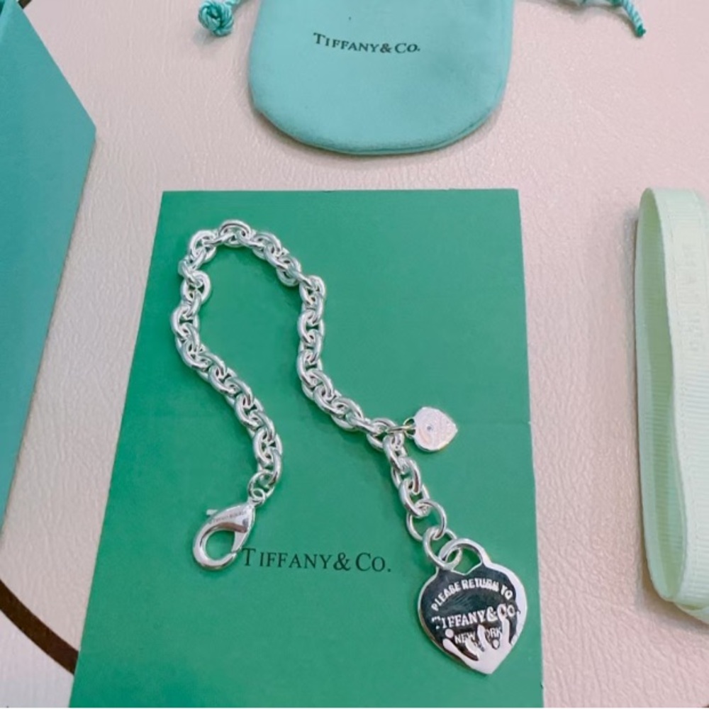Tiffany & Co. Silver Heart Charm Bracelet